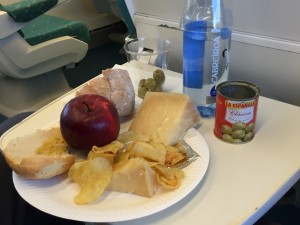 Picnic on the train - Manchego and olives