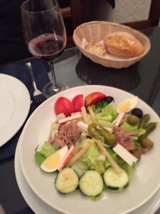 One more ensalada mixta